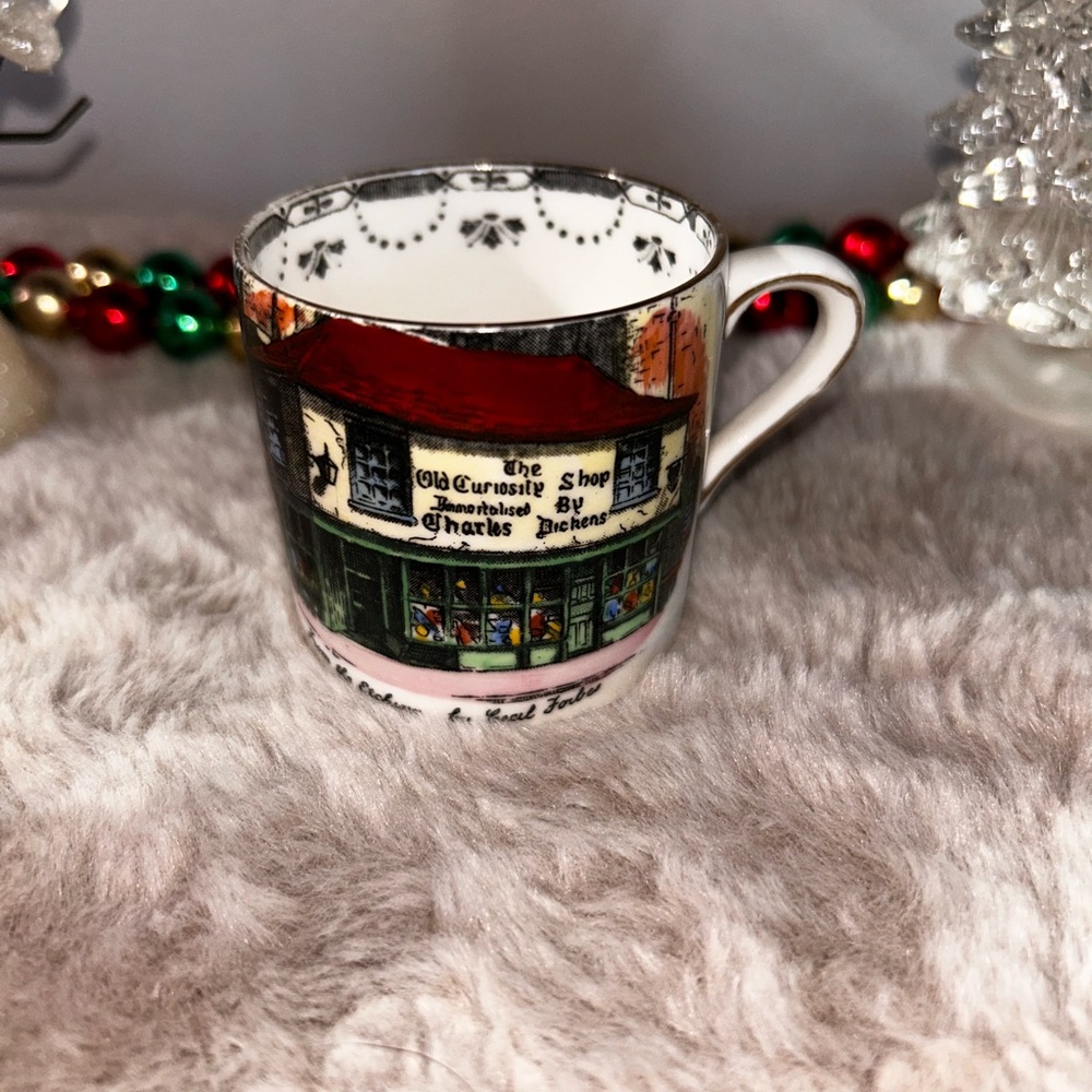 Vintage Dickens Old Curiosity Shop Teacup Rosina Demitasse 4 ounces